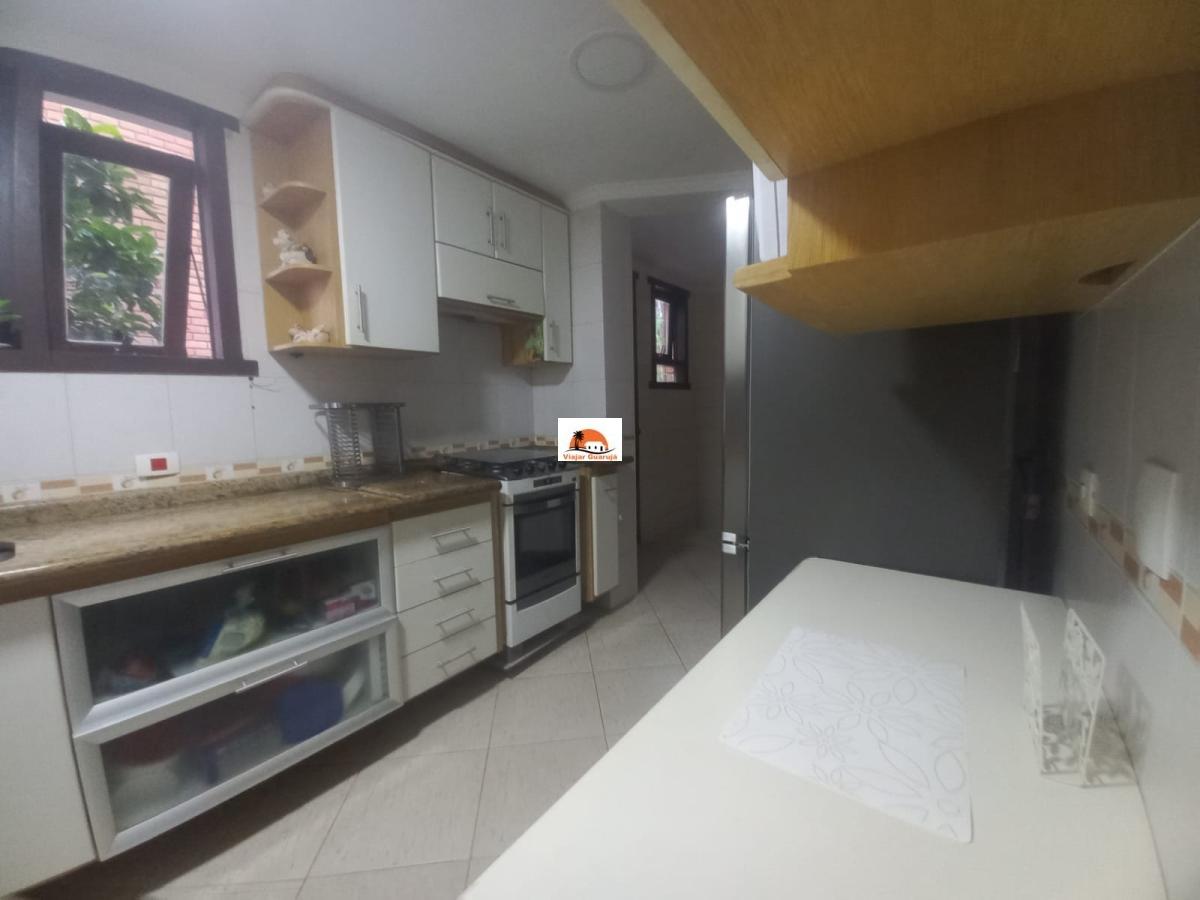 Casa, 5 quartos, 300 m² - Foto 13