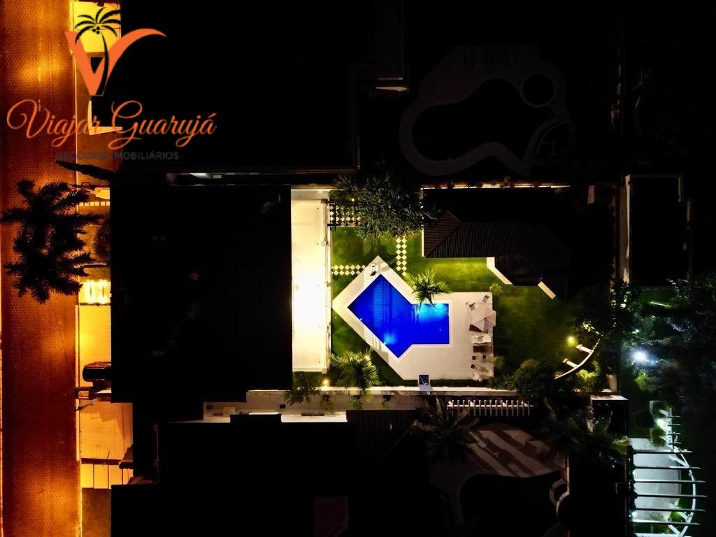 Casa, 6 quartos, 657 m² - Foto 1